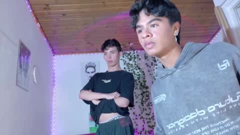 ariel_adan online show from May 8, 8:09 pm