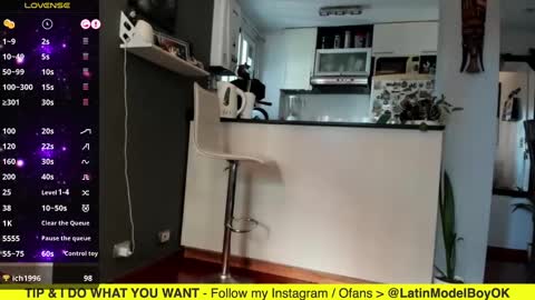 Snapshot of arielenbsas chatting on February 22, 8:48 pm Ariel online show from February 22, 8:48 pm