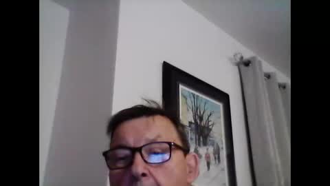 Snapshot of ariens chatting on January 3, 1:27 am ariens online show from January 3, 1:27 am