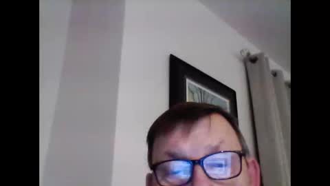 Snapshot of ariens chatting on January 8, 3:51 am ariens online show from January 8, 3:51 am