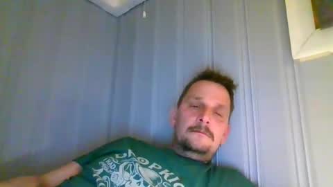 ariparikrigsmann online show from February 11, 8:36 pm