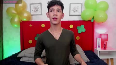 Arlequin online show from March 17, 4:04 am