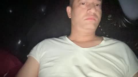 Snapshot of arnie774u chatting on October 5, 2:43 pm arnie774u online show from October 5, 2:43 pm