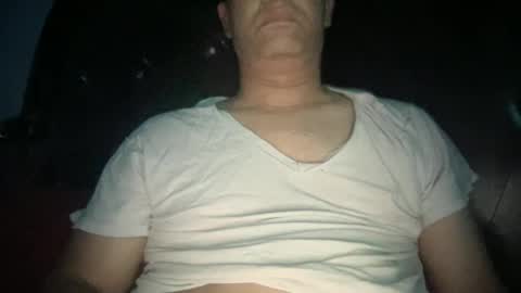 Snapshot of arnie774u chatting on September 10, 2:32 am arnie774u online show from September 10, 2:32 am