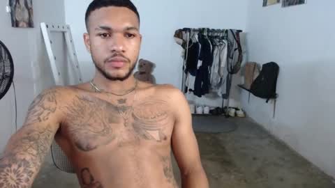 aron_7 online show from December 13, 6:53 am