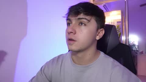 aron__cooper online show from November 20, 3:33 pm