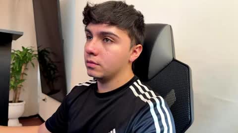 aron__cooper online show from April 26, 2:25 pm