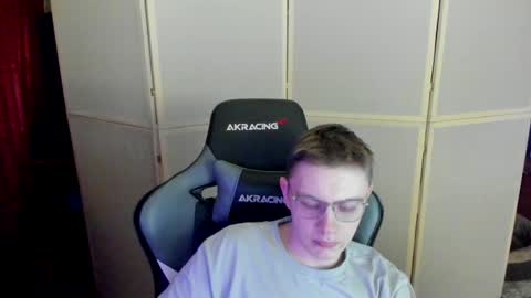 biggest penis  online show from December 2, 6:41 pm