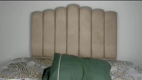 aron cooper online show from October 25, 8:05 am