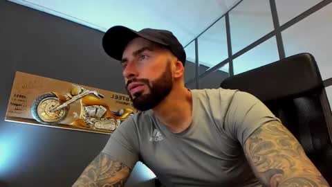 AronGrant online show from February 27, 10:49 am