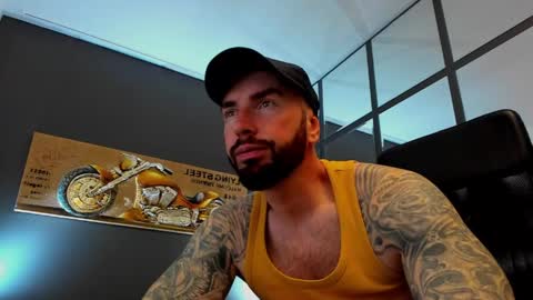 AronGrant online show from May 14, 9:29 am