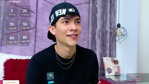 Arontawers online show from May 12, 9:01 pm