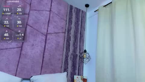 Arontawers online show from April 28, 7:40 pm