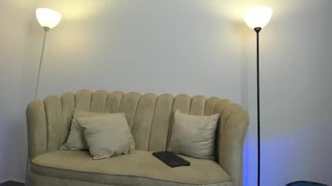 Snapshot of aroon_connor chatting on September 27, 11:24 pm online show from September 27, 11:24 pm