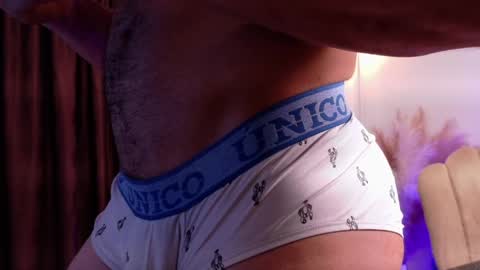   online show from May 8, 11:16 pm