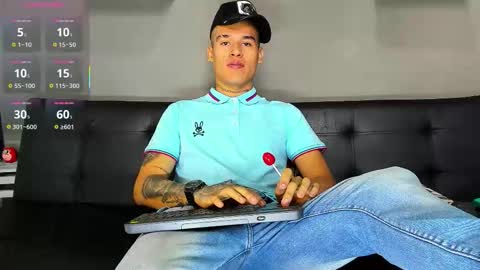 AROON HOT online show from March 24, 6:56 pm