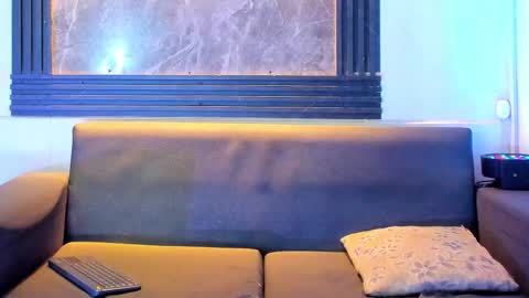 Aroon   online show from November 27, 12:09 pm