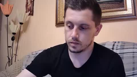 arromwilliam90 online show from May 15, 4:37 pm
