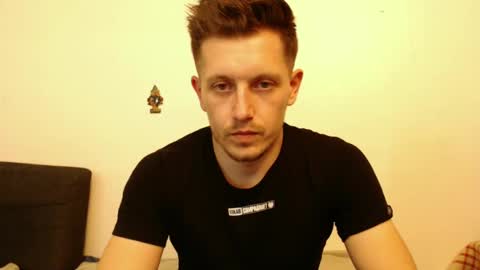 arromwilliam90 online show from February 2, 5:04 pm