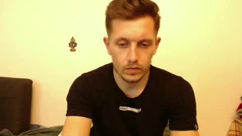 arromwilliam90 online show from January 20, 9:01 pm