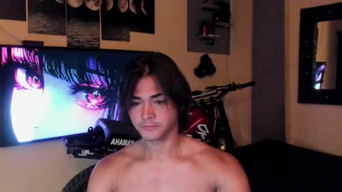 I AM HERE online show from May 3, 12:35 am