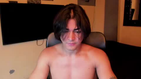 I AM HERE online show from April 22, 3:24 am