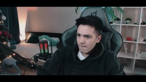 Artur Cumalot online show from December 20, 3:47 am