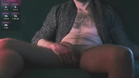 Snapshot of arty_cock chatting on March 12, 11:44 pm Arty Cock online show from March 12, 11:44 pm