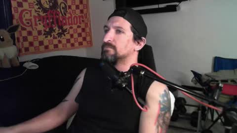 DevilPup75 online show from October 20, 2:32 pm