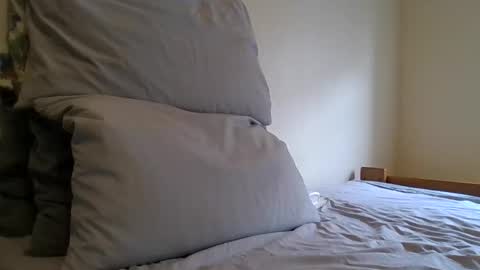 asfjkl online show from April 28, 8:02 pm