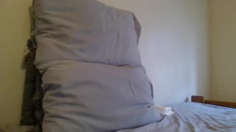 asfjkl online show from April 14, 9:03 pm