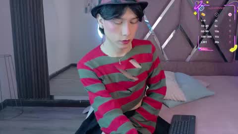 Ash Femboy online show from October 27, 9:50 pm