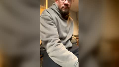 ashdrewery01519813 online show from December 18, 9:16 am