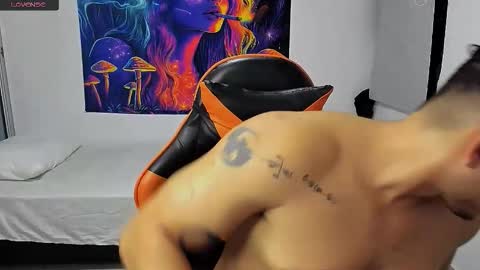 Snapshot of ashlan_king chatting on September 27, 12:14 pm ashlan_king online show from September 27, 12:14 pm