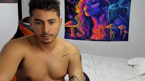Snapshot of ashlan_king chatting on September 30, 2:29 am ashlan_king online show from September 30, 2:29 am