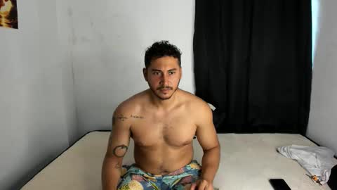 Snapshot of ashlan_king chatting on October 7, 7:40 pm ashlan_king online show from October 7, 7:40 pm