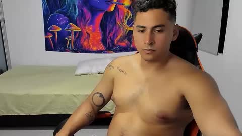 Snapshot of ashlan_king chatting on September 18, 2:57 am ashlan_king online show from September 18, 2:57 am