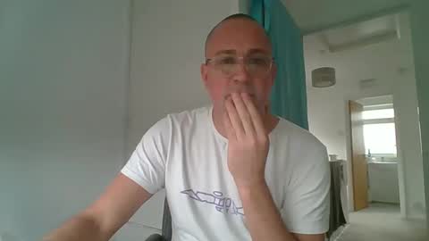 Snapshot of ashleyswim80 chatting on January 18, 12:04 pm Ashleyswim80 online show from January 18, 12:04 pm