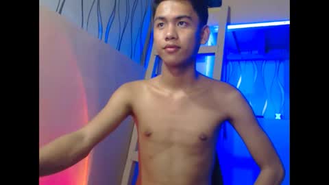 asian_ainsley69 online show from October 15, 10:06 pm