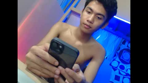 asian_ainsley69 online show from October 12, 4:56 pm