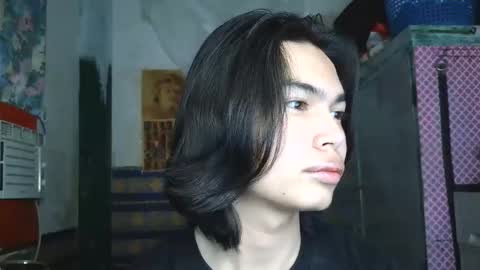asian_babyboi online show from May 23, 3:28 pm