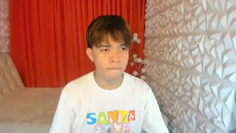 asian_blakefoster online show from March 25, 11:25 am