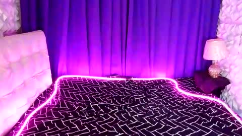 asian_blakefoster online show from June 1, 12:22 am