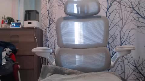 asian_boy28 online show from February 9, 5:39 pm