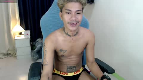 Snapshot of asian_cumsawyer chatting on December 19, 10:00 pm bigload CUM take me private show or passwordshow online show from December 19, 10:00 pm