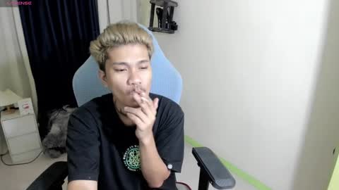 Snapshot of asian_cumsawyer chatting on December 25, 5:48 am bigload CUM take me private show or passwordshow online show from December 25, 5:48 am