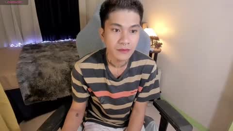 Snapshot of asian_cumsawyer chatting on January 25, 3:19 am bigload CUM take me private show or passwordshow online show from January 25, 3:19 am