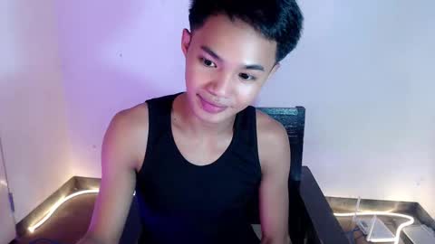 asian_lover05 online show from February 11, 3:06 pm