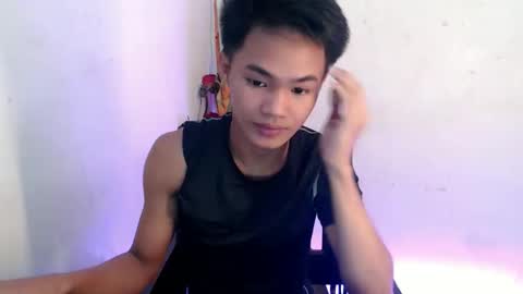 asian_lover05 online show from February 19, 1:46 am