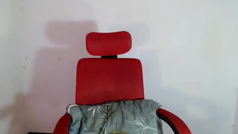 asian_lover05 online show from May 13, 8:28 pm